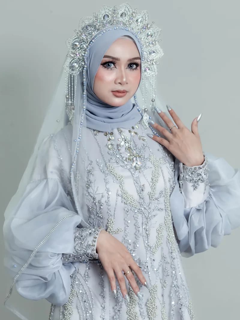 Hasil makeup lamaran soft elegant Griesmakeup